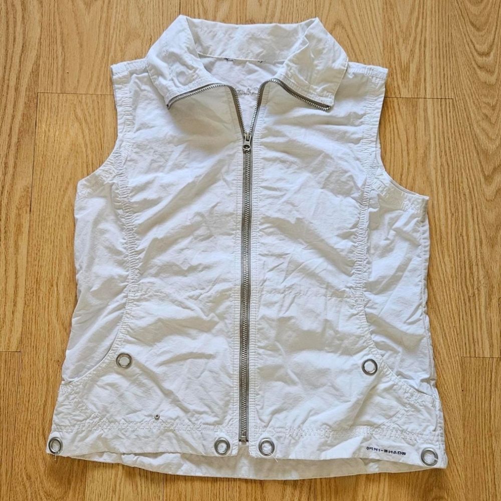 White, Columbia, unknown size but fits like medium